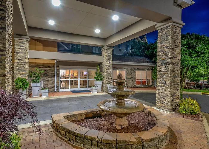 Holiday Inn Express Chapel Hill By Ihg